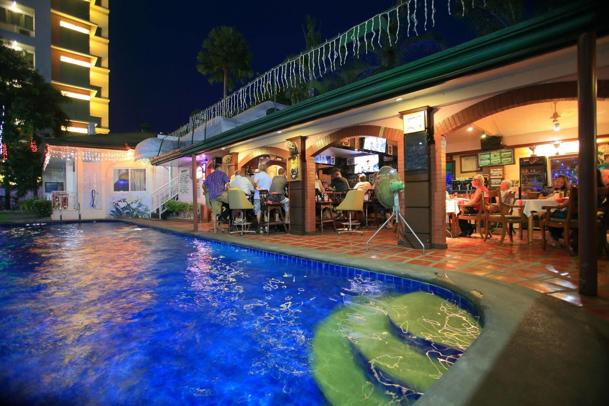 Orchid Hotel Angeles