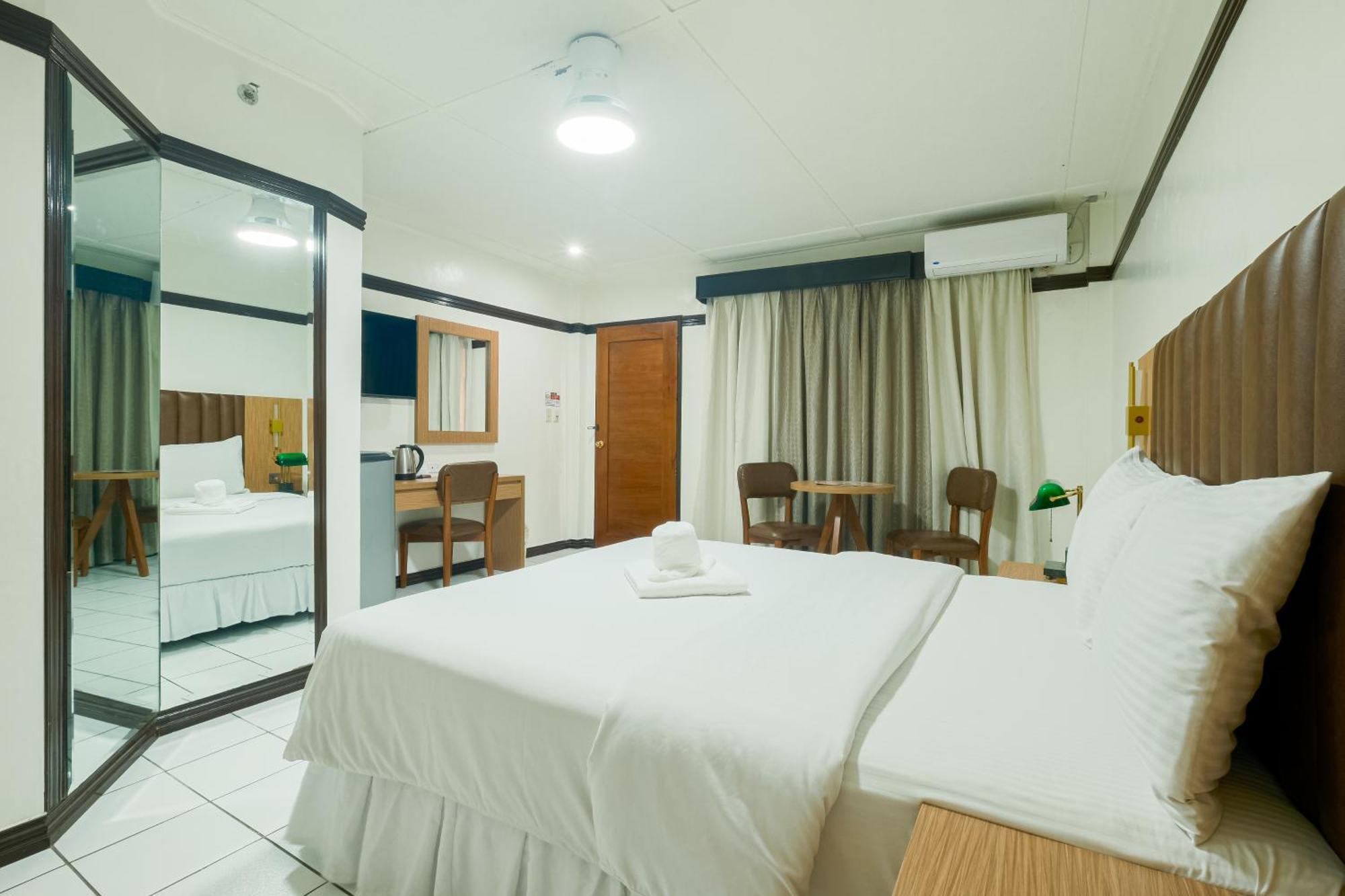 Hotel Orchid